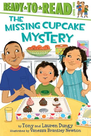 The Missing Cupcake Mystery: with audio recording